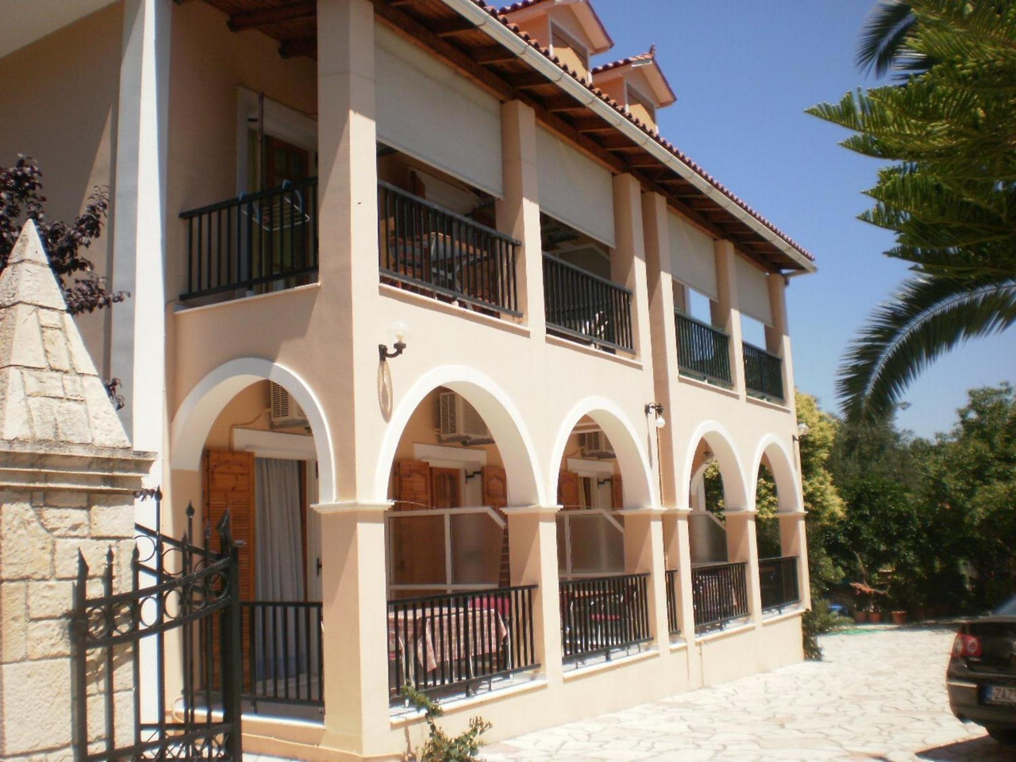 Loukas Inn Family Resort Keri Cameră foto